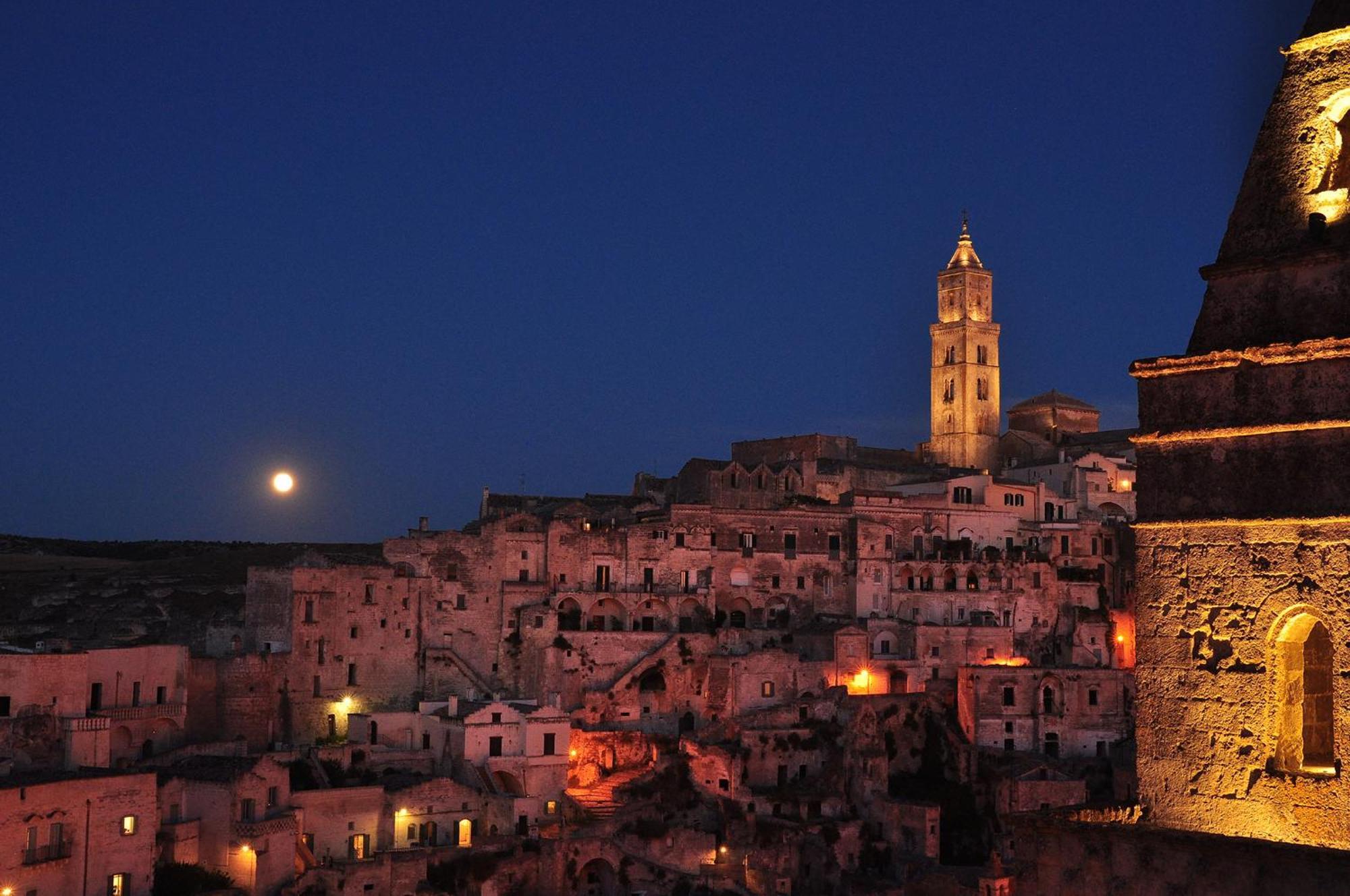 16Sassi Apartment Matera Luaran gambar